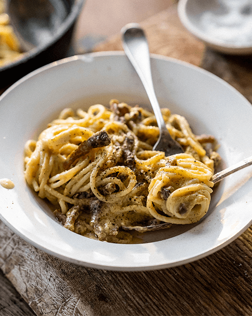 Stonegate Estate | Organic eggs | Spaghetti carbonara | Recipes