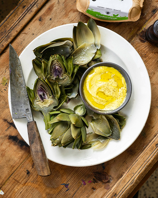 Artichoke with Garlic Mayonnaise